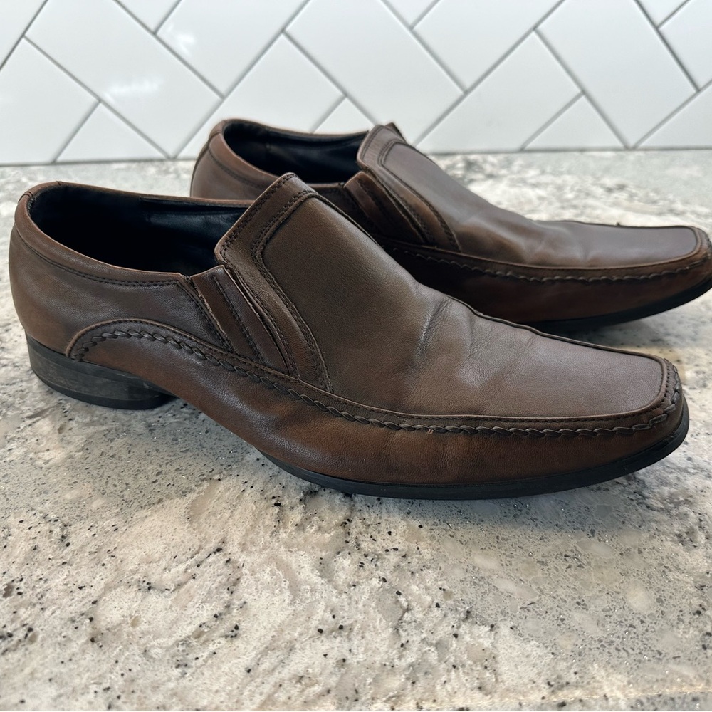 Kenneth Cole Reaction Key Note Men's Size 11 Brown Leather Loafers